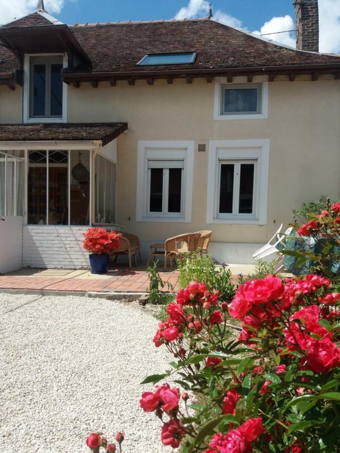 Campagn'Arts Bed & Breakfast Villechétif Exterior foto